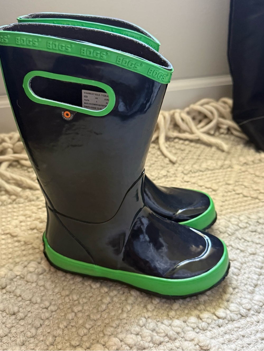 Bogs Kids Navy with Green Trim Rain Boots